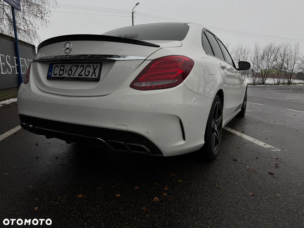 Mercedes-Benz Klasa C 200 4-Matic 9G-TRONIC - 4