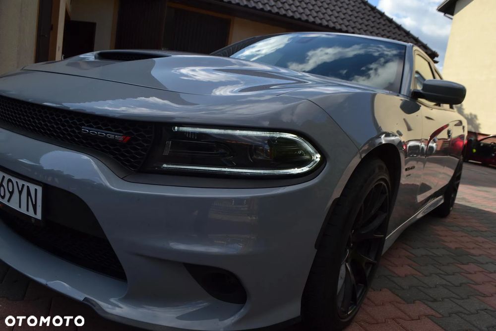 Dodge Charger ver-5-7-r-t - 33