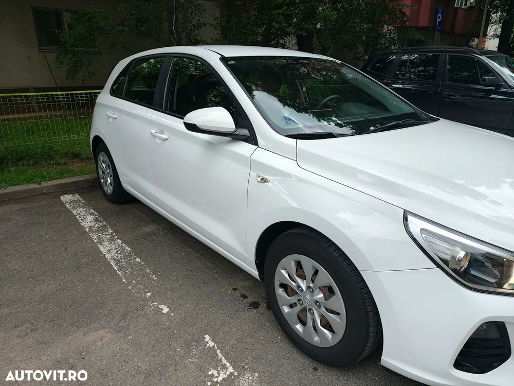 Hyundai i30 1.4 100CP 5DR M/T Comfort - 6