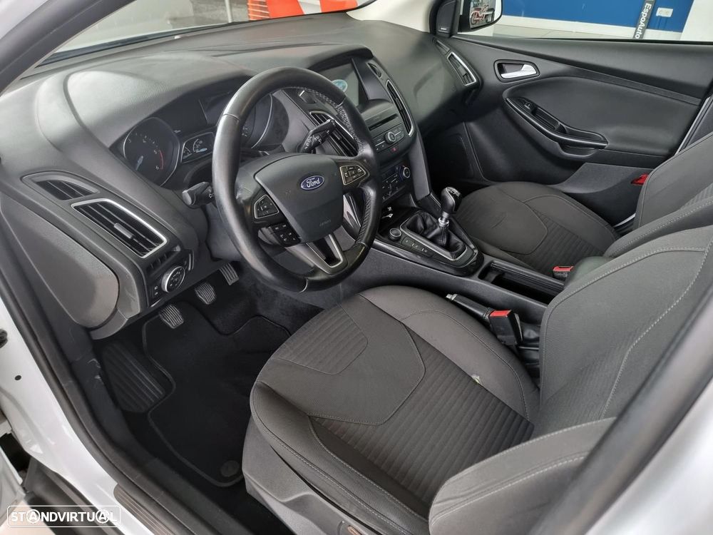 Ford Focus SW 1.5 TDCi Titanium - 10