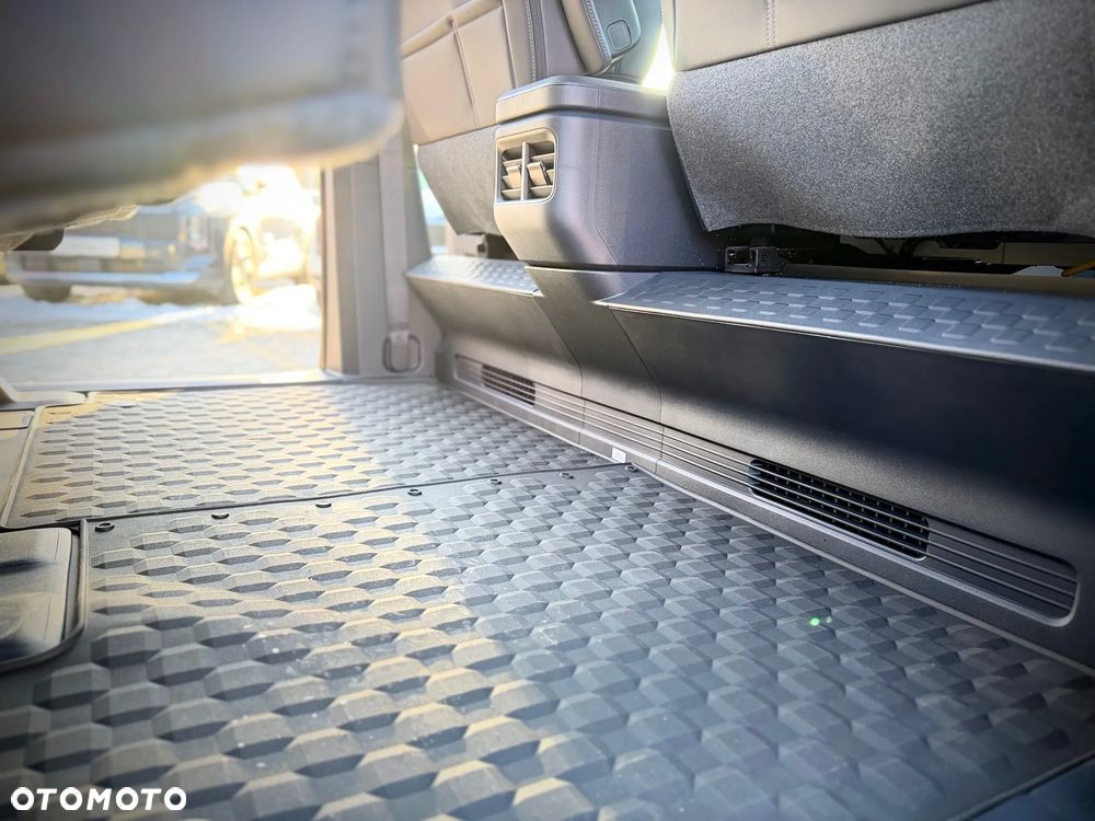 Kia PV5 71.2kWh - 11