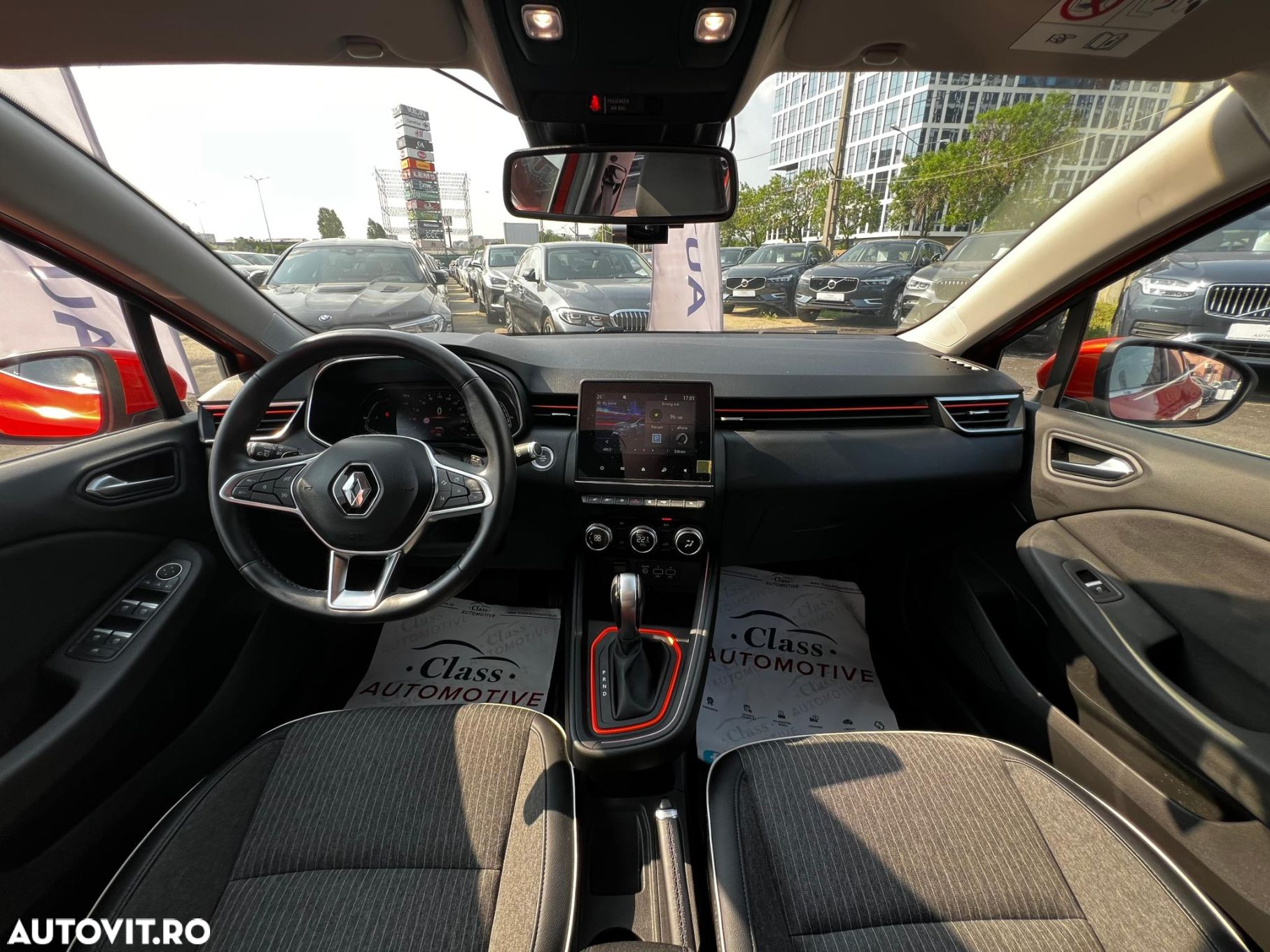 Renault Clio V TCe EDC FAP Intens - 4
