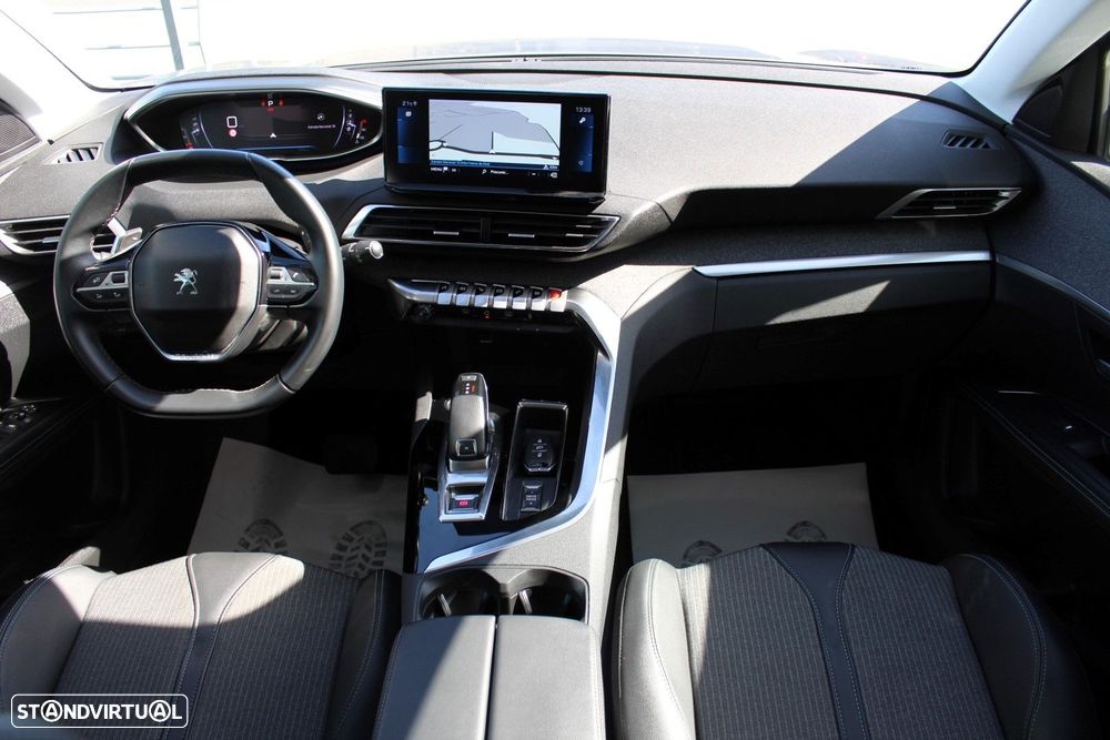Peugeot 3008 1.2 PureTech Allure Pack EAT8 - 13