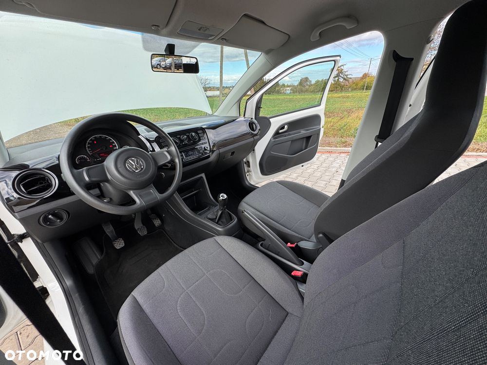 Volkswagen up! 1.0 high EU6 - 9