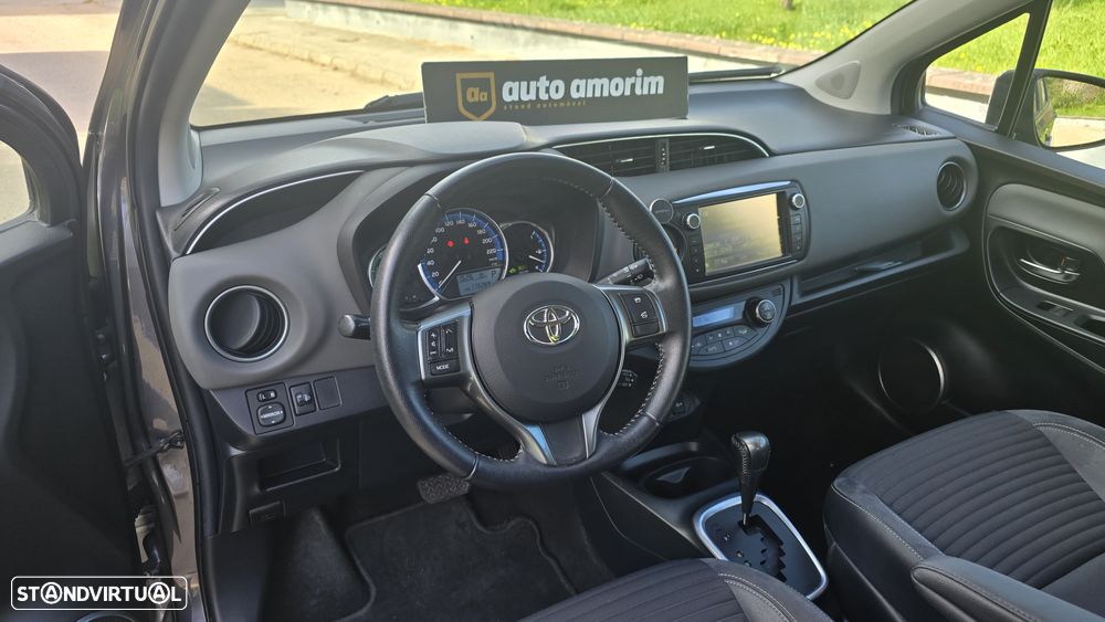 Toyota Yaris 1.5 HSD Sport+P.Techno - 11