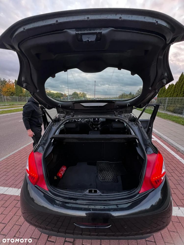 Peugeot 208 1.4 HDi Business Line - 12