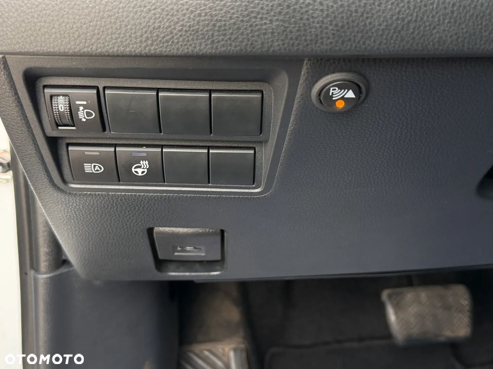 Toyota Yaris Hybrid 1.5 Comfort - 30