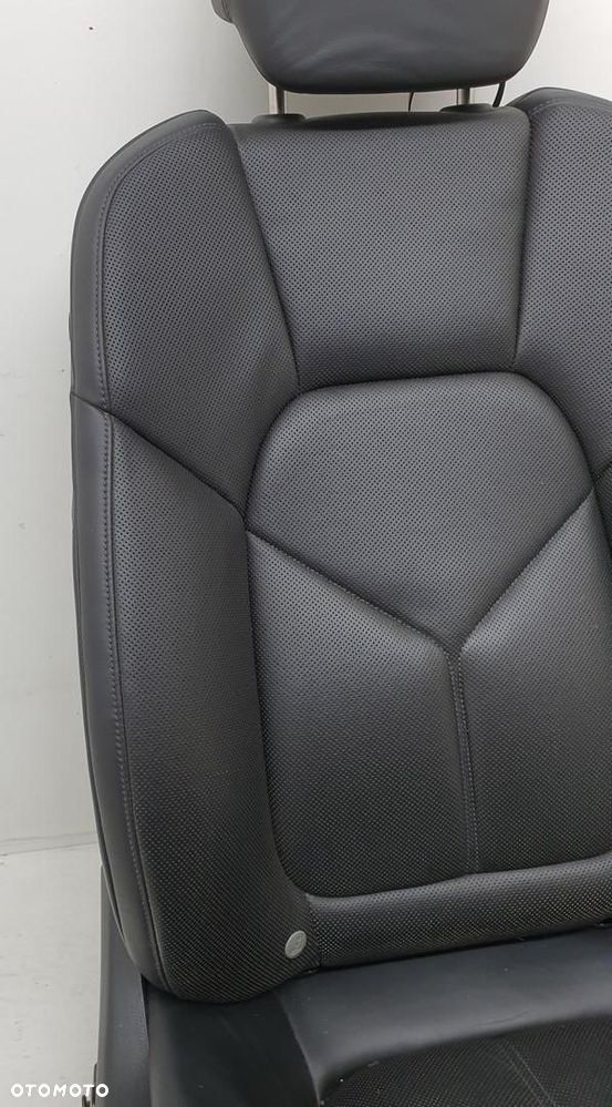 FOTEL PRAWY PRZEDNI PRZÓD PASAŻERA SKÓRA GRZANY PORSCHE CAYENNE II 7P5 EURO - 5