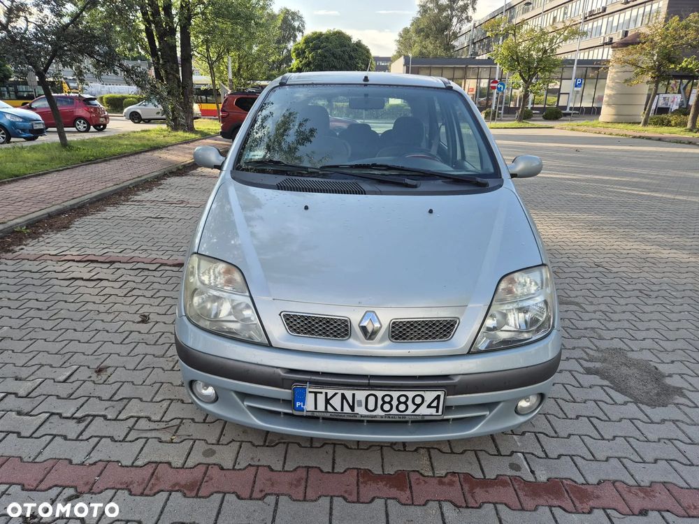 Renault Scenic - 18