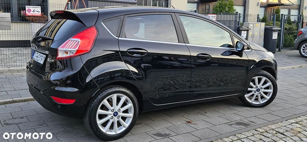 Ford Fiesta 1.25 Titanium - 22