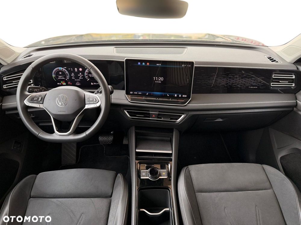 Volkswagen Tiguan 1.5 eHybrid PHEV 150kW Elegance DSG - 18