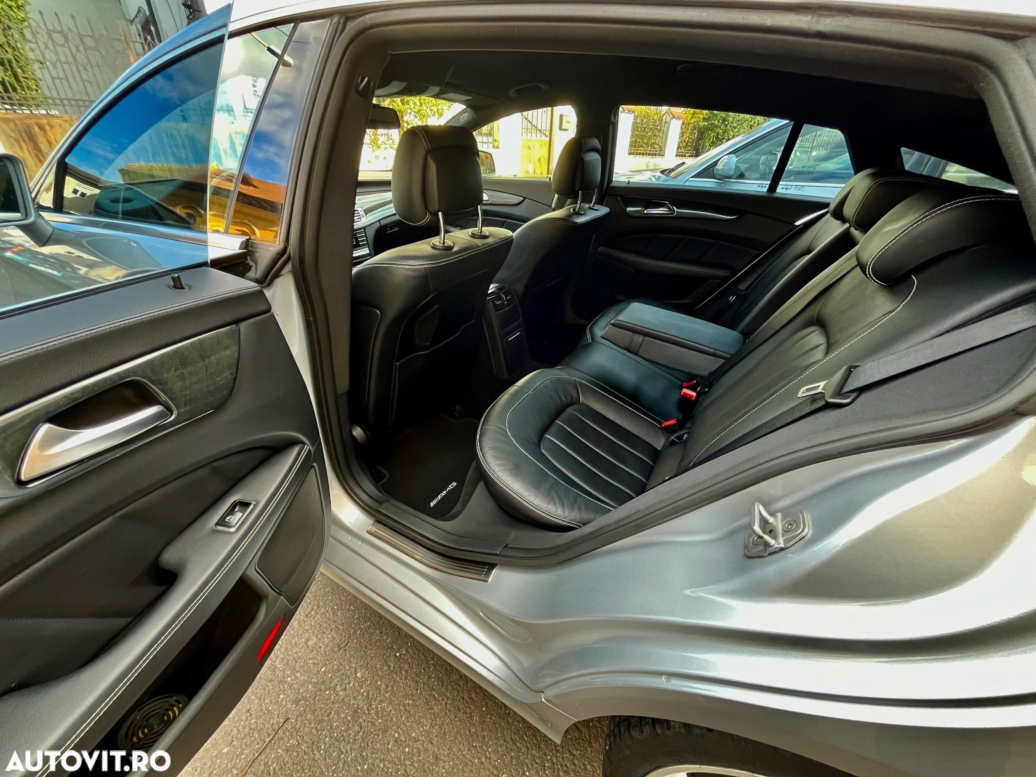 Mercedes-Benz CLS Shooting Brake 350 CDI 4Matic 7G-TRONIC - 18