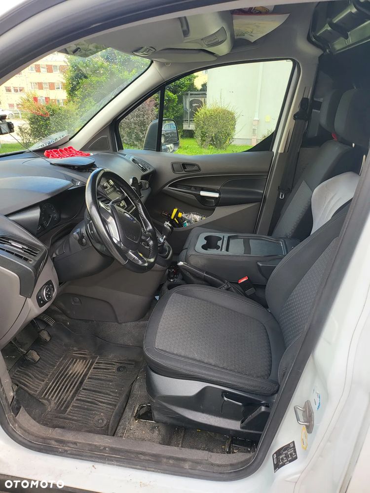 Ford Transit Connect - 10