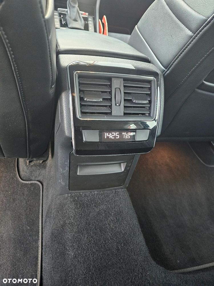 Skoda Superb 1.6 TDI DSG Style - 19