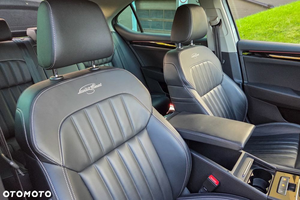 Skoda Superb 2.0 TDI SCR 4x4 L&K DSG - 17