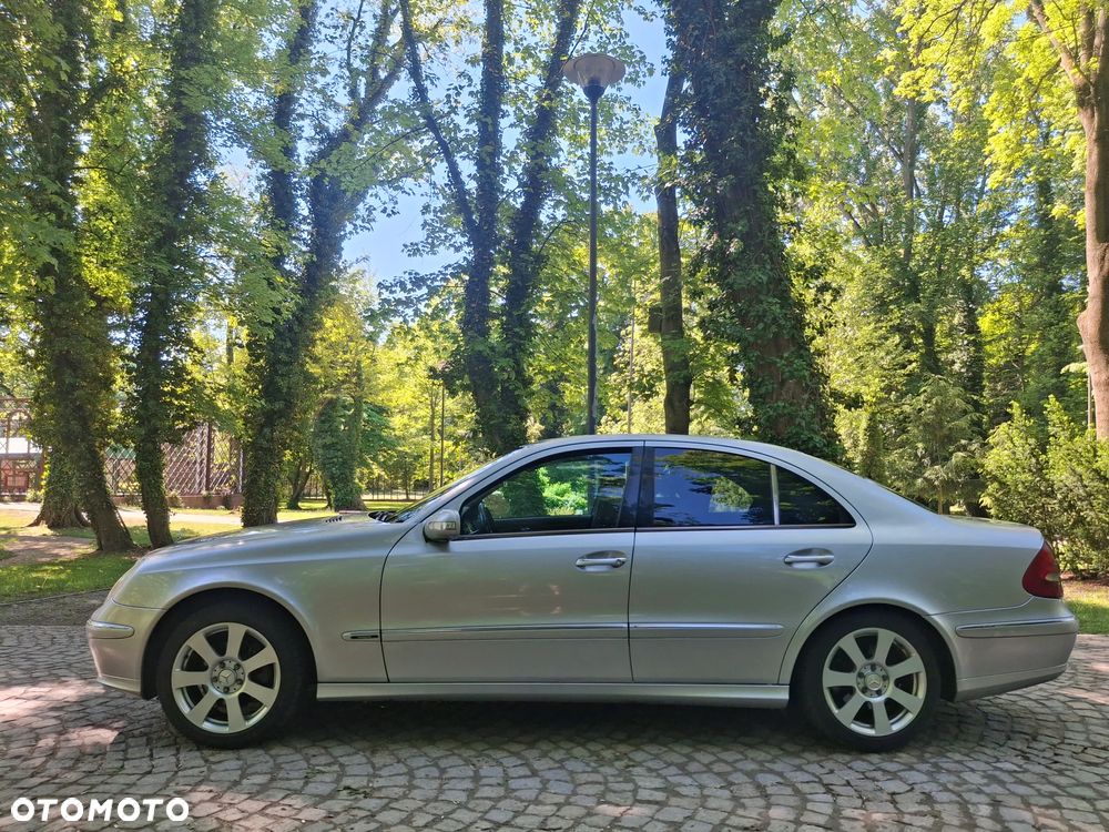 Mercedes-Benz Klasa E - 7