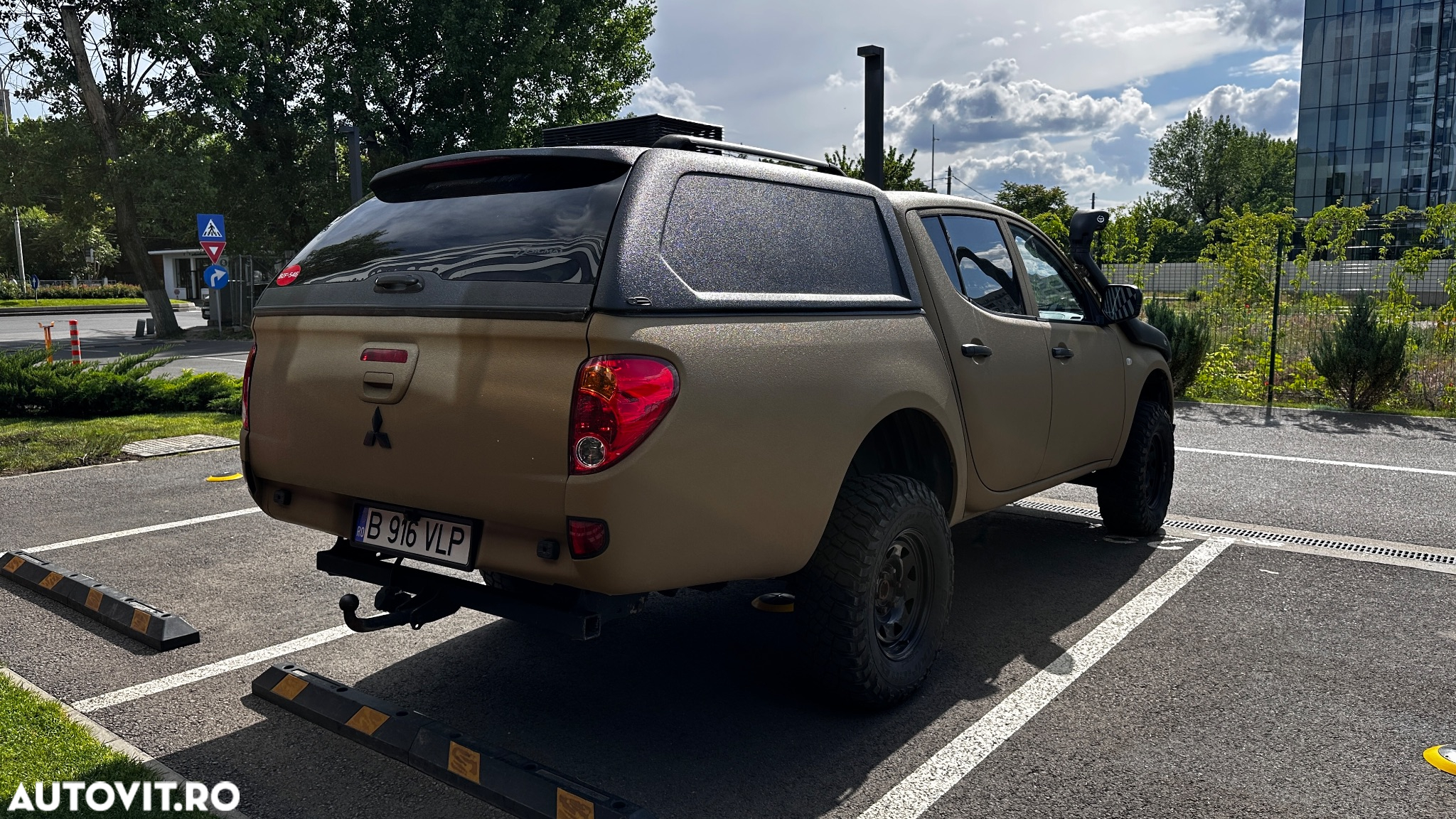 Mitsubishi L200 Double Cab 2.5 DI-D M/T Invite H80 - 6