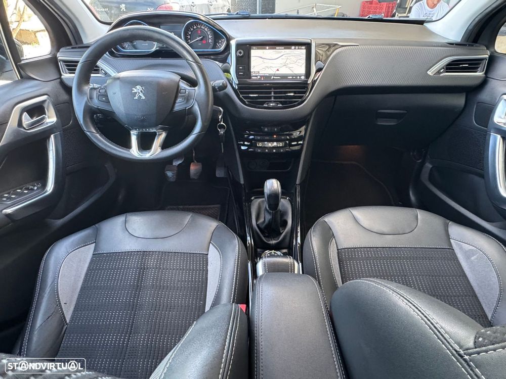 Peugeot 2008 BlueHDi 100 STOP & START Allure - 9