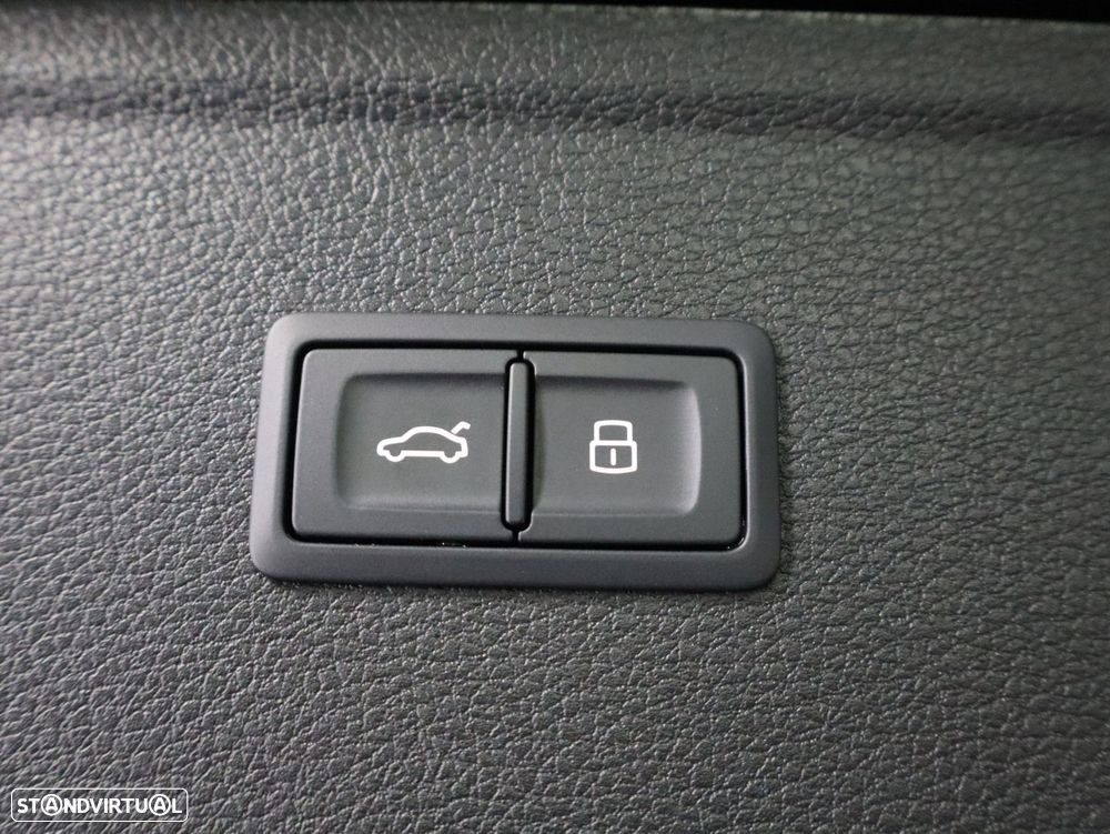 Audi Q5 50 TFSIe quattro Advanced S tronic - 36