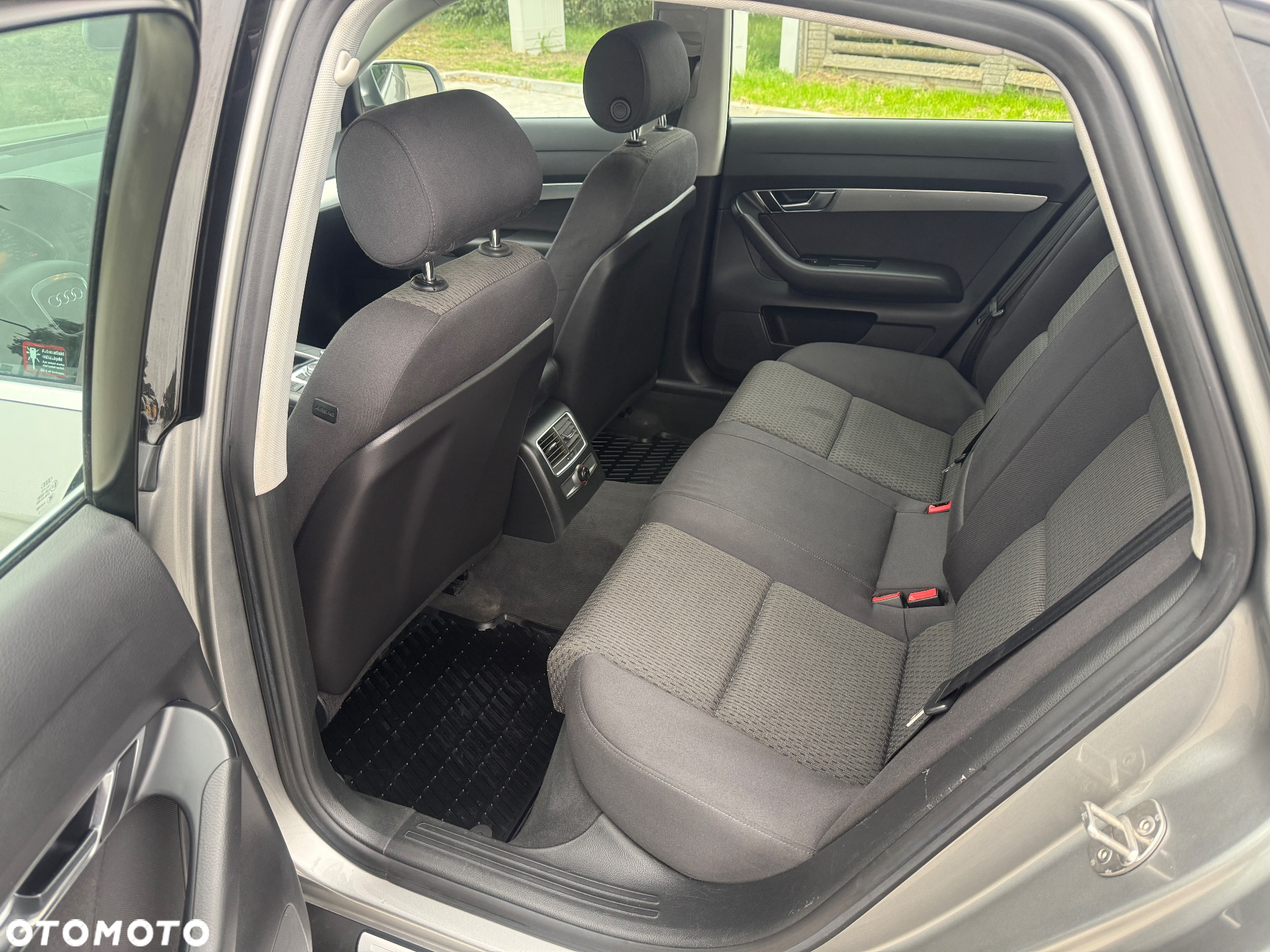 Audi A6 2.4 - 10
