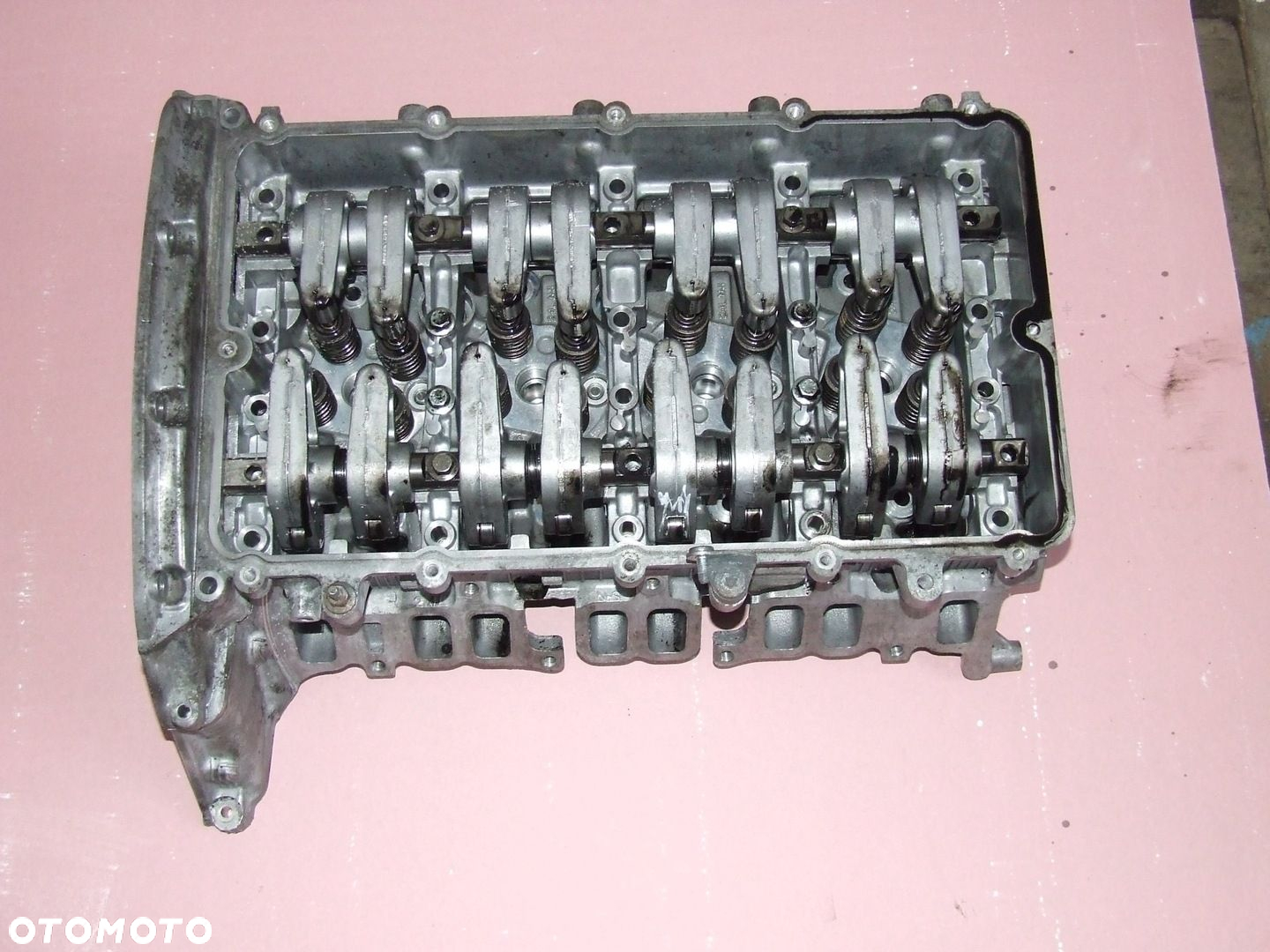 Głowica wałek wałki rozrządu TRANSIT 2,4 TDCI 2,4 TDCI  75 90 115 120 125 KM ORYGINAŁ - 2