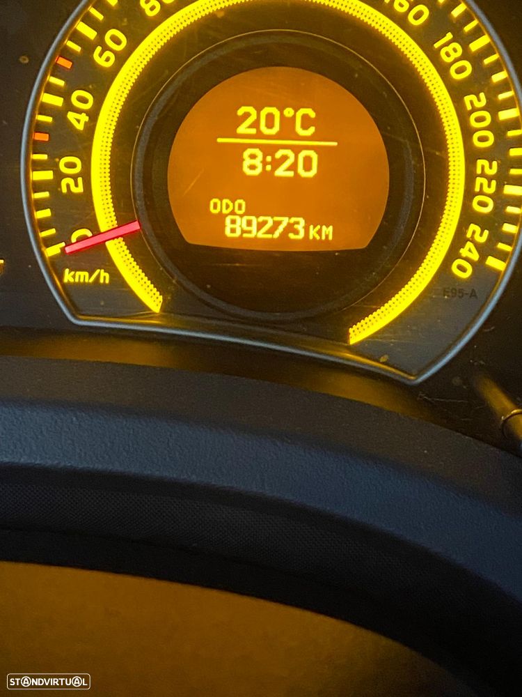 Toyota Auris 1.4 VVT-i Luna - 22
