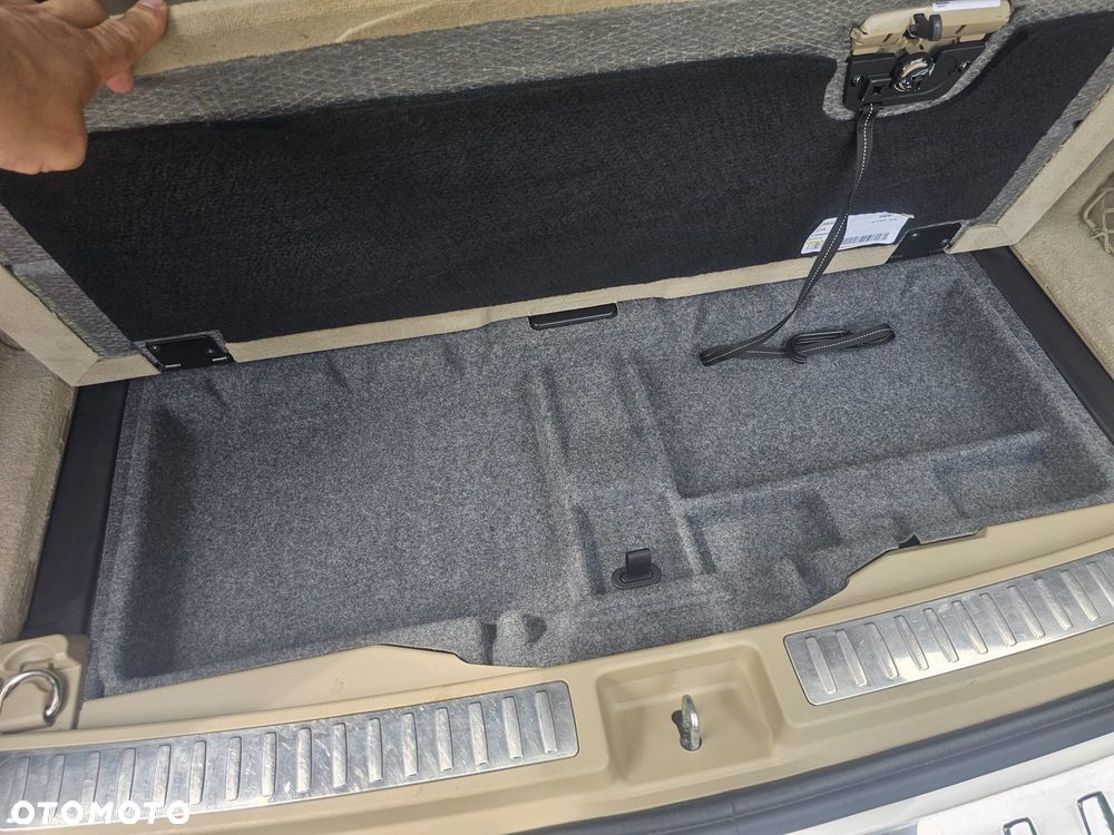 Mercedes-Benz GL 500 4-Matic - 16