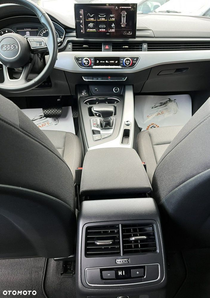 Audi A4 Allroad - 22