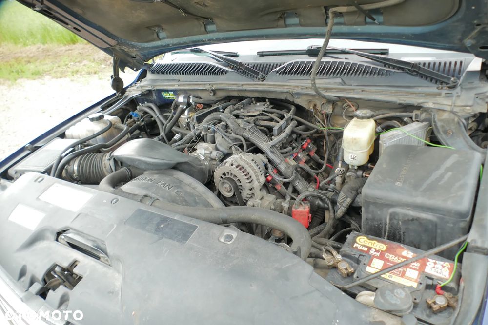 Chevrolet Tahoe - 12