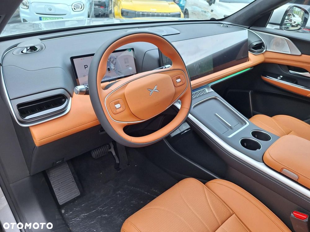 XPeng G9 94.6 kWh RWD Long Range - 7