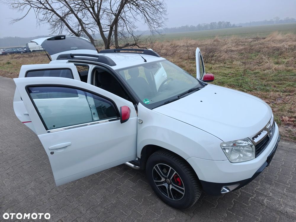 Dacia Duster 1.6 16V 4x2 Laureate - 19