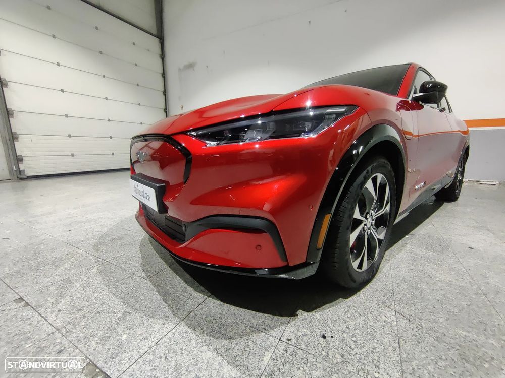 Ford Mustang Mach-E Alargada - 3