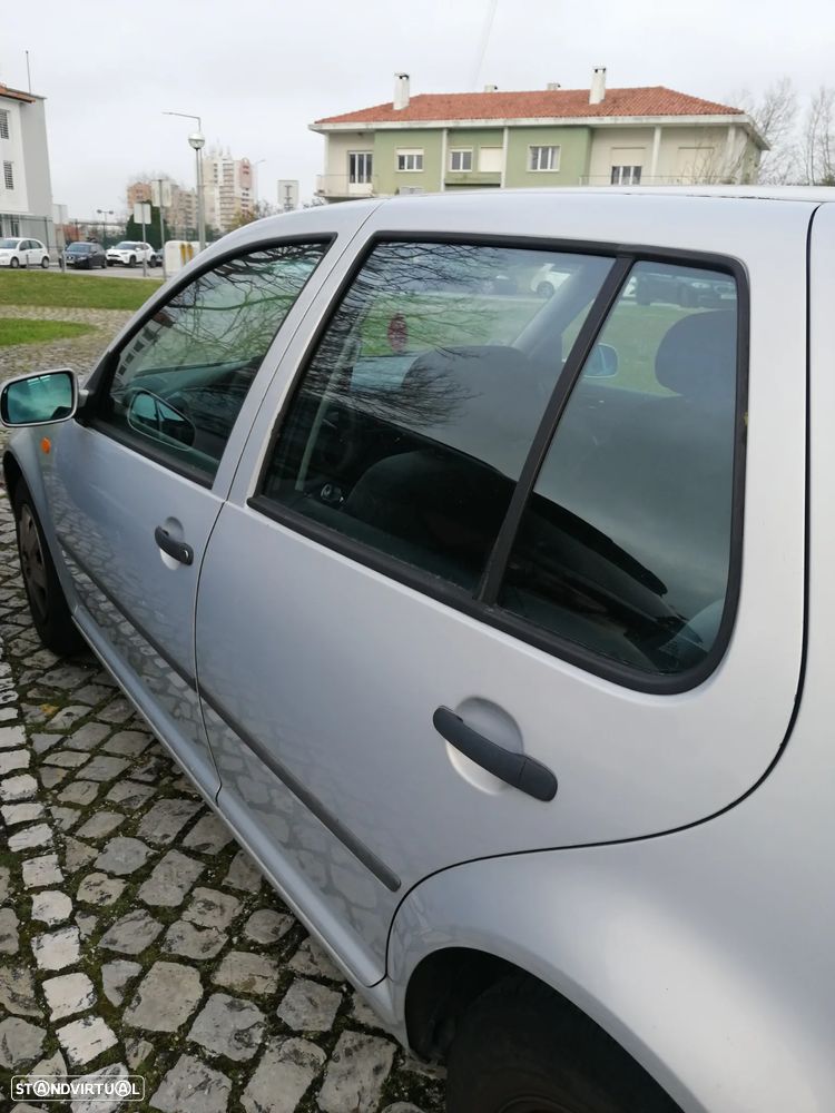 VW Golf 1.4i Confort - 4