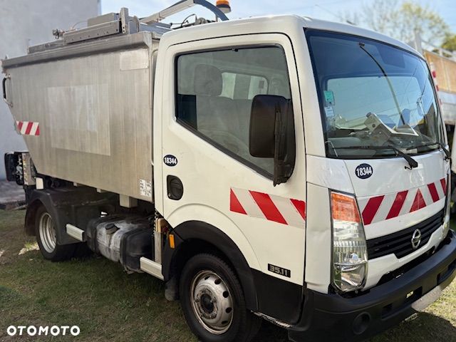 Nissan NT400 Cabstar 3,5t - 4