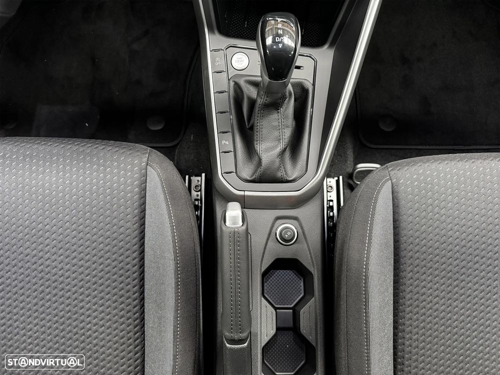 VW Taigo 1.0 TSI Urban DSG - 10