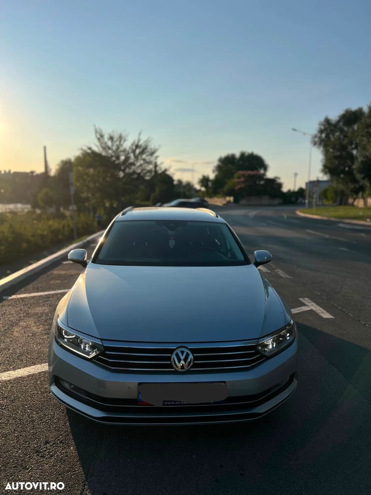 Volkswagen Passat 2.0 TDI DSG Highline - 12