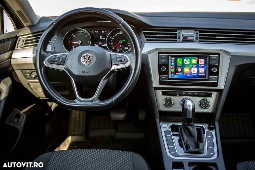 Volkswagen Passat - 9
