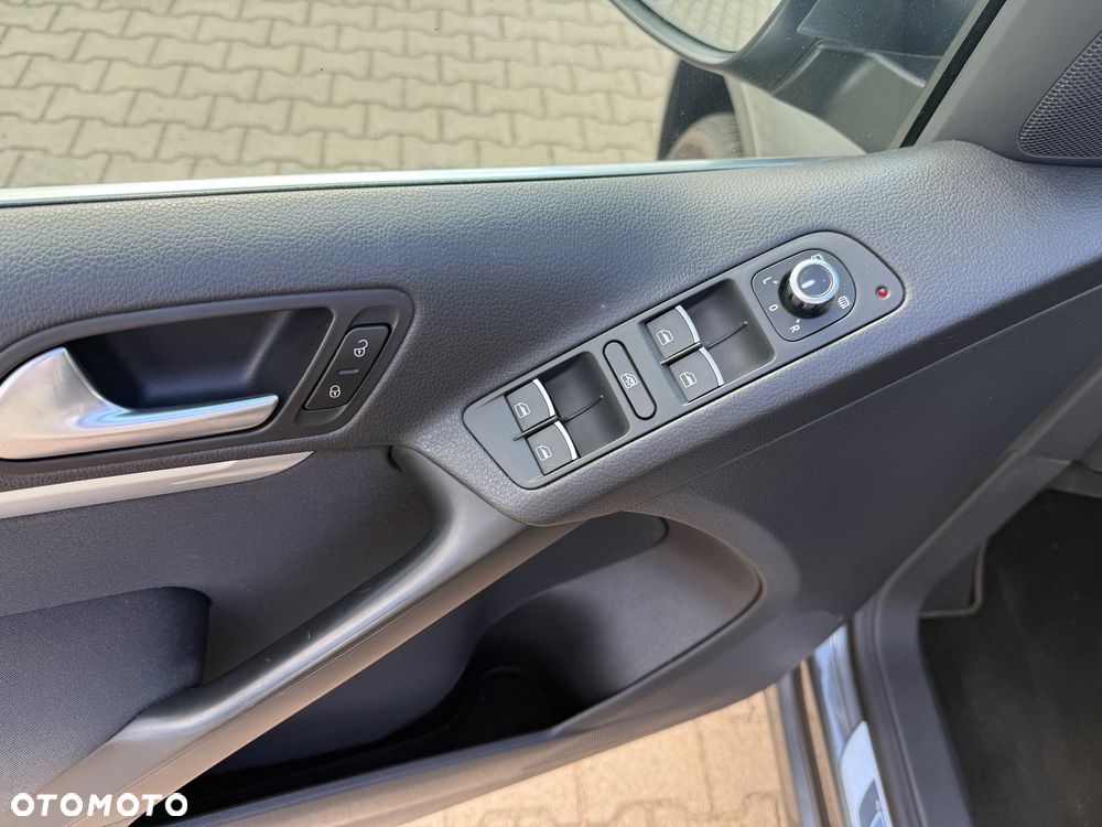 Volkswagen Tiguan - 8