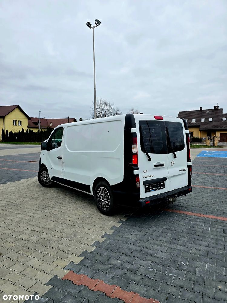 Opel Vivaro - 4