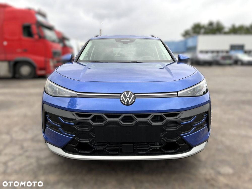 Volkswagen T-Roc 1.5 eTSI Life DSG - 37