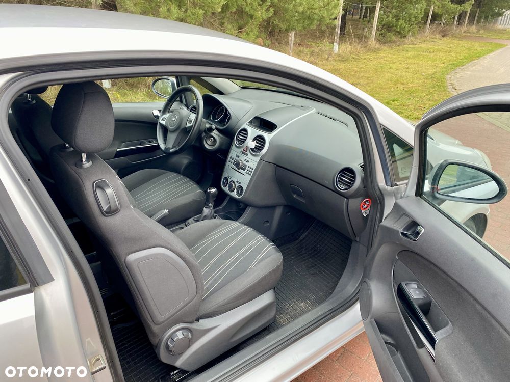 Opel Corsa - 9