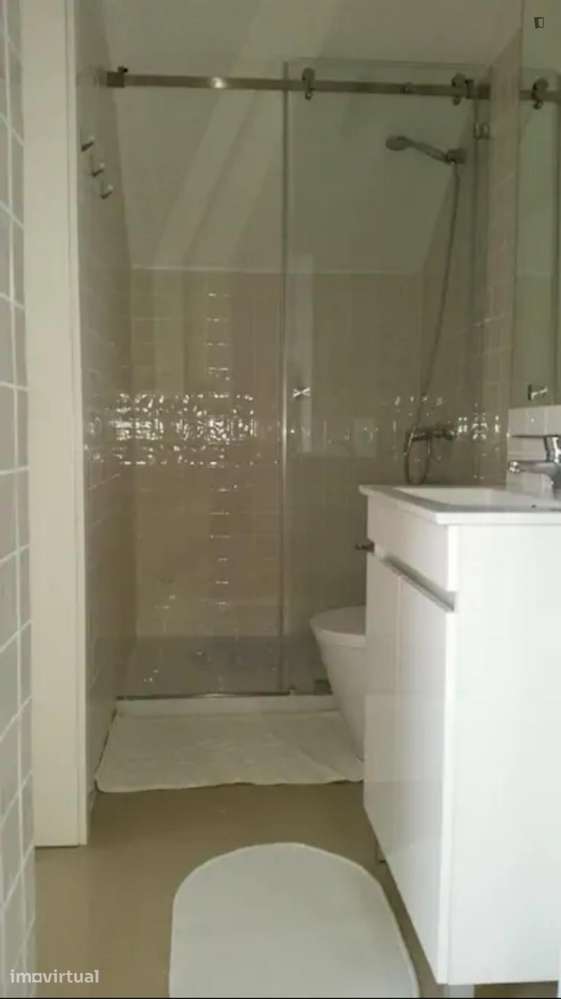 Apartamento com 2 quartos - localizado em Cedofeita Porto - Grande imagem: 3/13