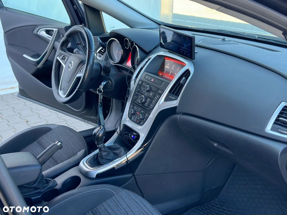 Opel Astra 1.4 T Active - 24