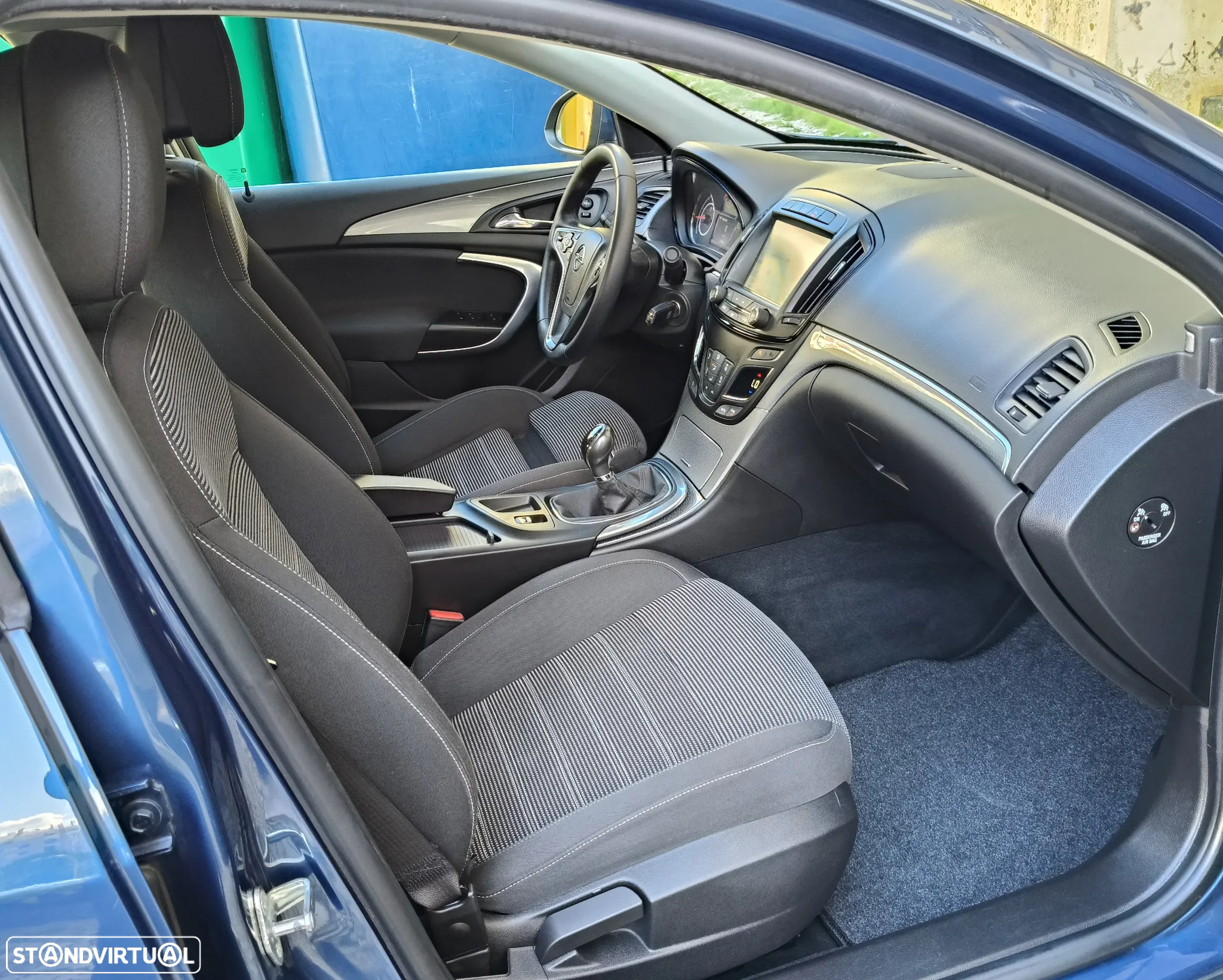 Opel Insignia 1.6 CDTi Executive S/S - 19