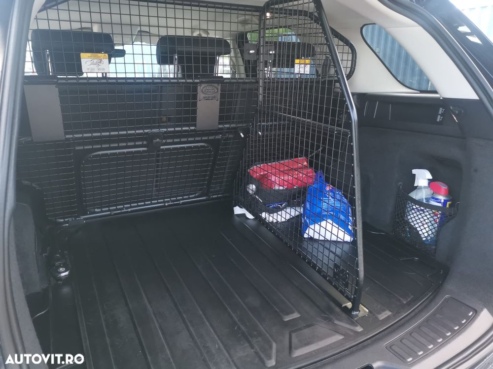 Land Rover Discovery Sport - 28