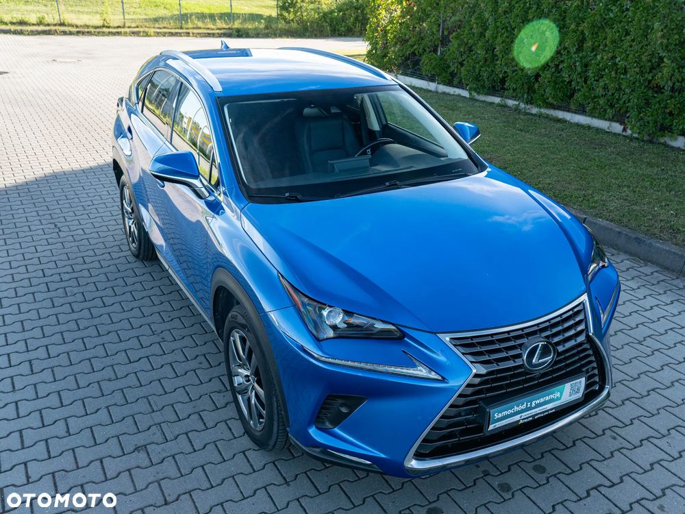 Lexus NX 300h Comfort AWD - 9