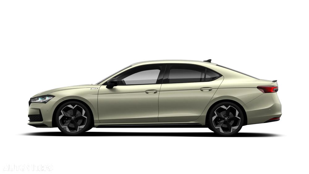 Skoda Superb 2026 photo 2