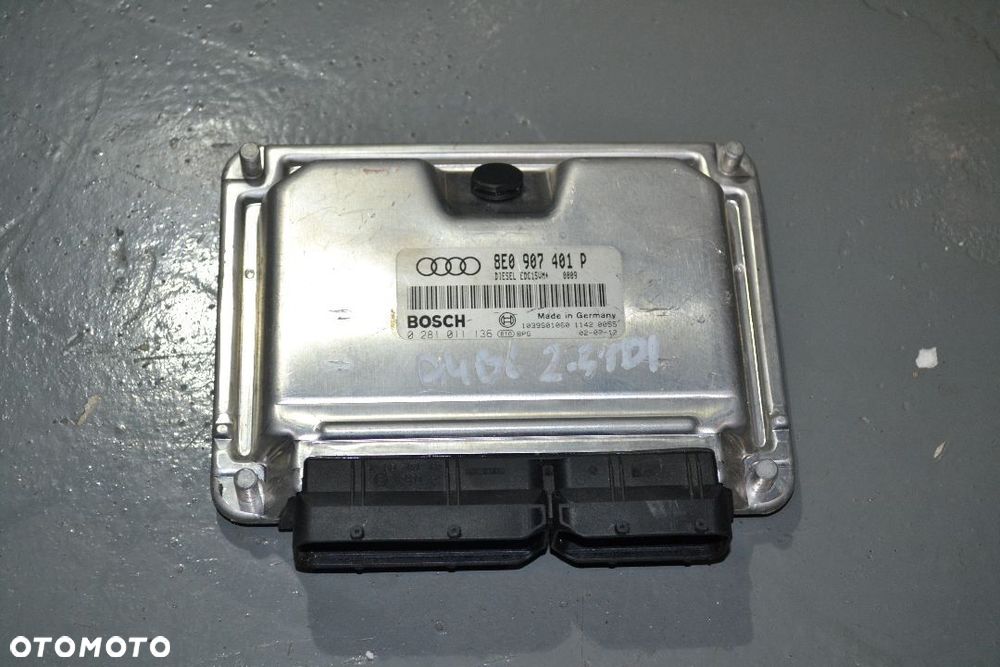 VW AUDI SEAT SKODA KOMPUTER STEROWNIK SILNIKA 2,5 TDI 8E0907401P 0281011136