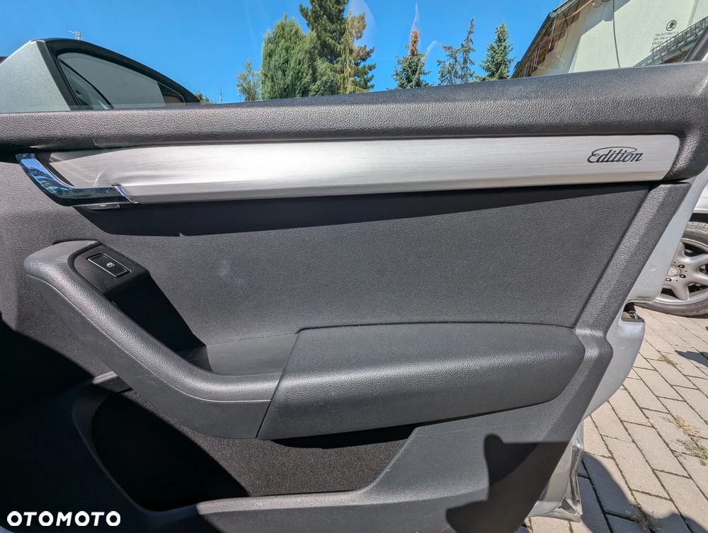 Skoda Octavia 2.0 TDI Edition - 10