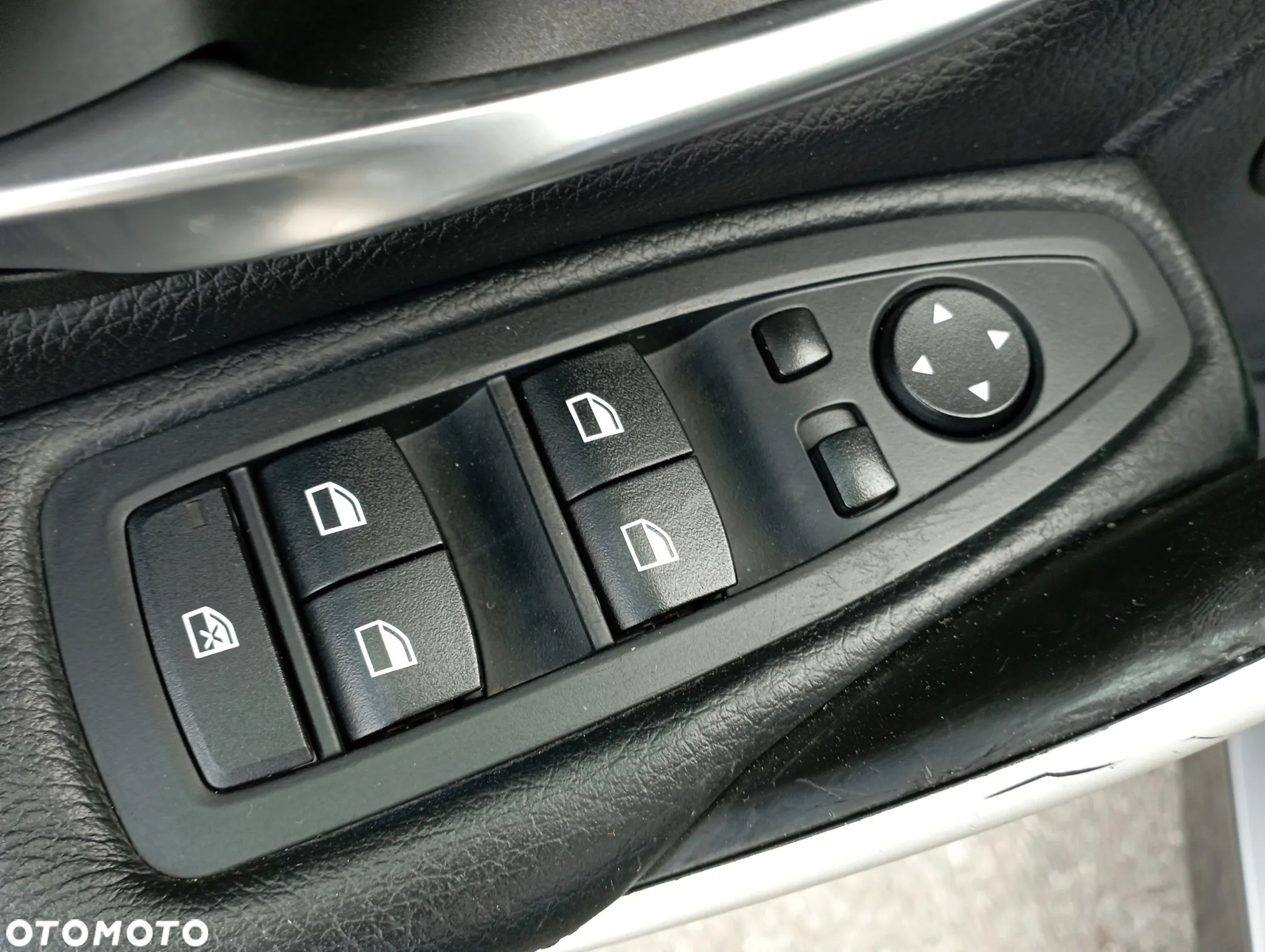 BMW Seria 3 - 26